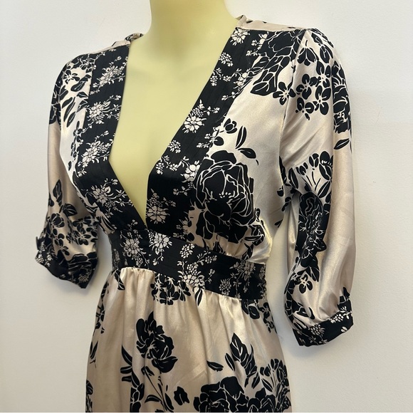 dELiA*s Cream and Black Floral Kimono Style Dress size M - Picture 4 of 7